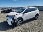 2018 Toyota Rav4 Le White vin: JTMBFREV5JJ748318