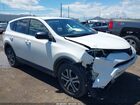 2018 Toyota Rav4 Le White vin: JTMBFREV7JJ198913