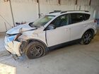 2017 Toyota Rav4 Le White vin: JTMBFREV8HJ104810