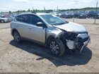 2018 Toyota Rav4 Le Silver vin: JTMBFREV8JJ194336