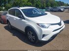 2018 Toyota Rav4 Le White vin: JTMBFREV8JJ724319