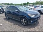 2018 Toyota Rav4 Xle Blue vin: JTMWFREV3JJ165618