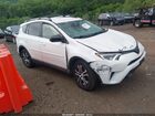 2017 Toyota Rav4 Le White vin: JTMZFREV1HJ121169