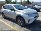 2018 Toyota Rav4 Le Silver vin: JTMZFREV3JJ158505