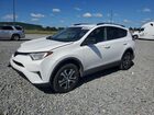 2017 Toyota Rav4 Le White vin: JTMZFREV7HJ700828