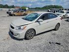2016 Hyundai Accent Se Beige vin: KMHCU4AE2GU050416