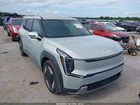 2024 Kia Ev9 Light Long Range Silver vin: KNDAB5S16R6020443