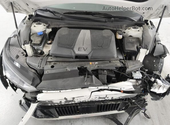 KNDC3DLC3R5214658 2024 KIA EV6 White 