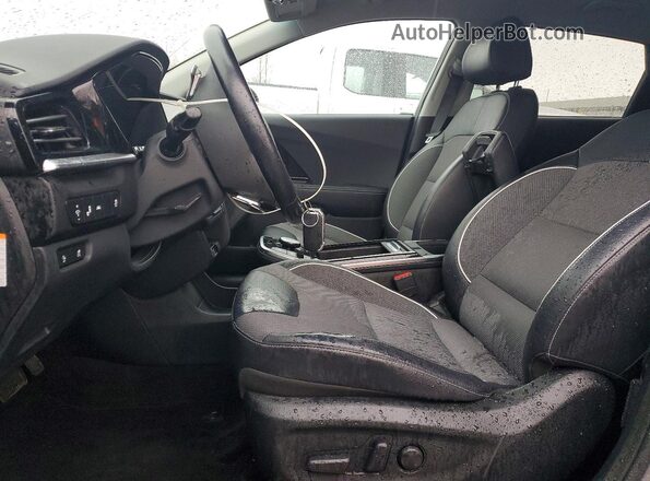 KNDCC3LG4N5149407 2022 KIA NIRO Silver Սալոնի դիմացի տեսք