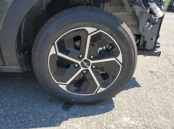 KNDCP3LE3T5322933 2026 KIA NIRO Серый 