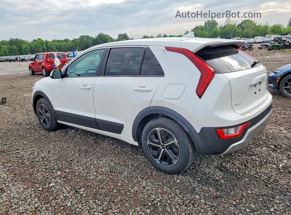 KNDCP3LE5P5061164 2023 KIA NIRO Белый Задняя левая четверть