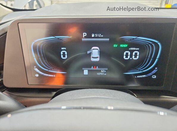 KNDCP3LE8T5318120 2026 KIA NIRO Серый Вид щитка приборов