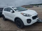 2018 Kia Sportage Lx White vin: KNDPMCACXJ7426686