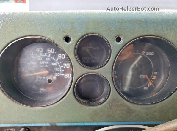 TGL1584508081 1978 GMC VANDURA Blue Instrument cluster view