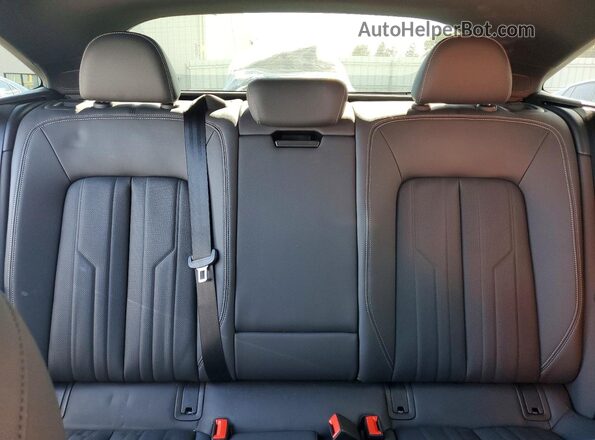 WA1CAAGE6RB035171 2024 AUDI Q8 Gray უკანა სავარძლების ხედი