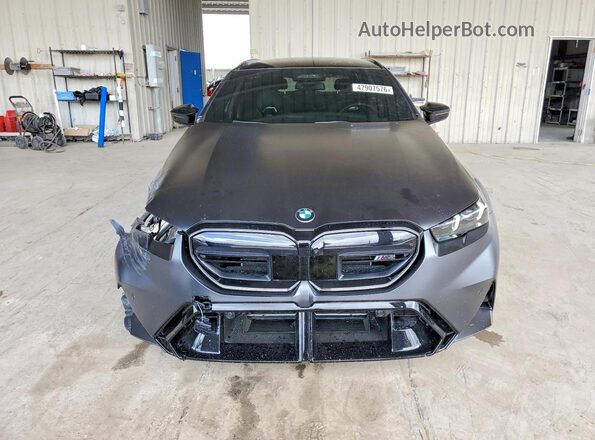 WBS83GV09TCW16447 2026 BMW M5 Gray Widok z przodu