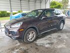2016 Porsche Cayenne Burgundy vin: WP1AA2A23GLA10638