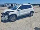 2017 Volkswagen Tiguan S White vin: WVGAV7AX2HW512566
