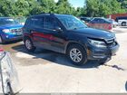2017 Volkswagen Tiguan 2.0t/2.0t S Black vin: WVGAV7AX4HK025862
