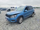 2017 Volkswagen Tiguan S Blue vin: WVGAV7AX8HK045662