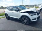 2021 Volvo Xc40 T5 R-design White vin: YV4162UM9M2574907