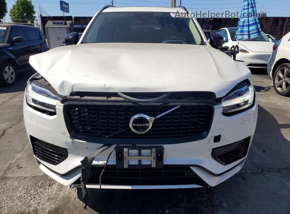 YV4H60CX8P1928845 2023 VOLVO XC90 White Front view