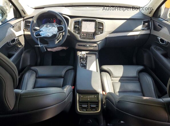YV4H60CX8P1928845 2023 VOLVO XC90 White Dashboard view