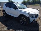 2025 Volvo Xc40 B5 Plus Dark Theme White vin: YV4L12UC8S2452180