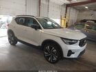2024 Volvo Xc40 B5 Plus Dark Theme White vin: YV4L12UL9R2233173