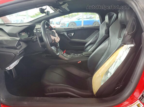 ZHWUT5ZF3NLA18778 2022 LAMBORGHINI HURACAN Red Vista interior delantera