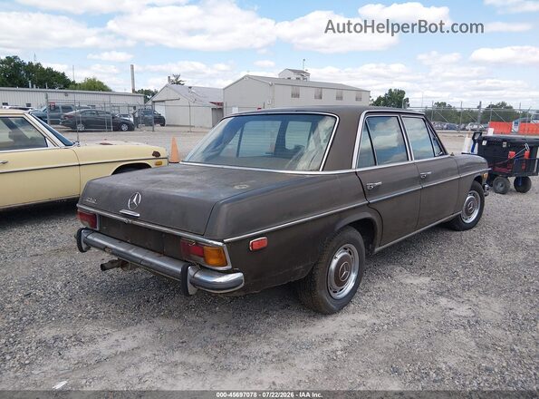 1971 MERCEDES 250 C  