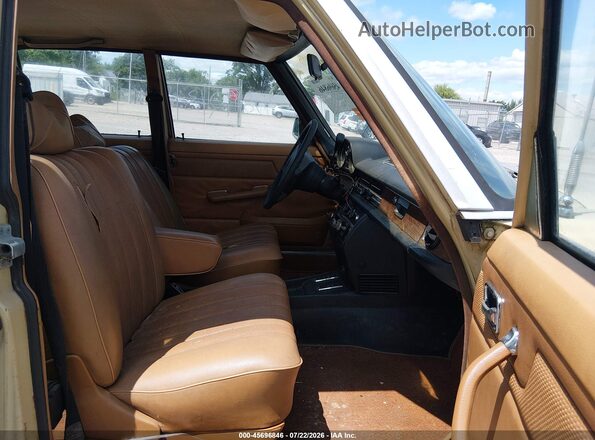 1974 MERCEDES 280SE  
