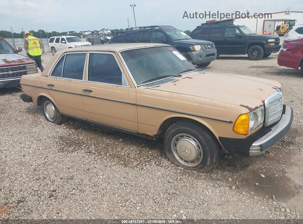 1979 MERCEDES-BENZ M-CLASS  