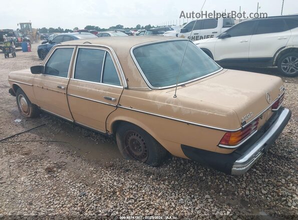 1979 MERCEDES-BENZ M-CLASS  