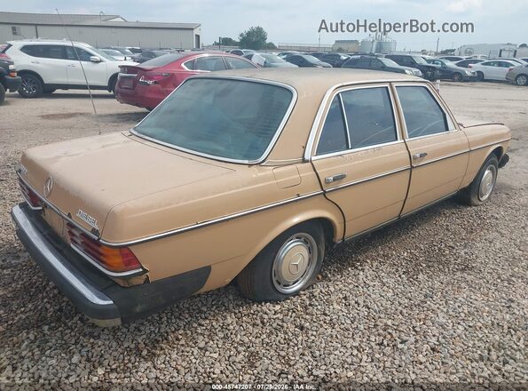 1979 MERCEDES-BENZ M-CLASS  