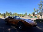 1977 Chevrolet Corvette Orange vin: 1Z37L7S410519