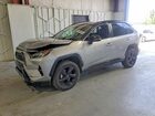 2019 Toyota Rav4 Xse Silver vin: 2T3EWRFV5KW015264