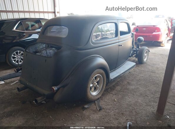 1936 FORD SEDAN  