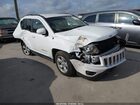 2017 Jeep Compass Latitude White vin: 1C4NJCEA3HD116044