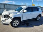 2016 Jeep Compass Latitude White vin: 1C4NJCEA4GD619788
