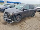 2017 Jeep Compass Latitude Gray vin: 1C4NJCEB2HD163090