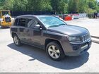 2016 Jeep Compass Latitude Gray vin: 1C4NJDEB6GD744998