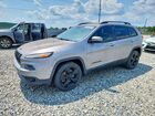 2018 Jeep Cherokee Latitude Silver vin: 1C4PJLCB7JD543124