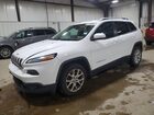 2018 Jeep Cherokee Latitude White vin: 1C4PJLCBXJD504088