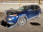 2018 Jeep Cherokee Latitude Plus Blue vin: 1C4PJLLX5JD519593