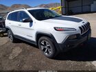 2017 Jeep Cherokee Trailhawk 4x4 White vin: 1C4PJMBB9HD239911