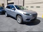 2019 Jeep Cherokee Latitude 4x4 Silver vin: 1C4PJMCB0KD429960
