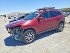 2018 Jeep Cherokee Latitude Burgundy vin: 1C4PJMCB2JD609567