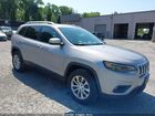 2019 Jeep Cherokee Latitude 4x4 Silver vin: 1C4PJMCB3KD459938