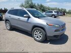 2017 Jeep Cherokee Latitude Серебряный vin: 1C4PJMCB7HD213998